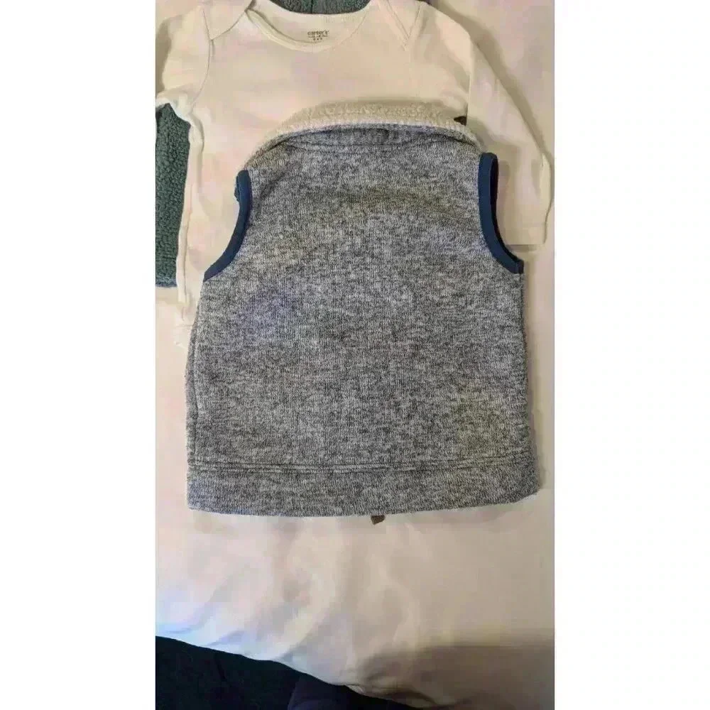 Carter's Boys Size 18 Months 3 Piece Bundle (2) Cozy Vests and L/S Snapsuit